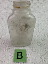 Load image into Gallery viewer, Antique Clear Glass Bottles