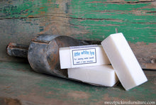 Load image into Gallery viewer, Sweet Pickins Brush Cleaner