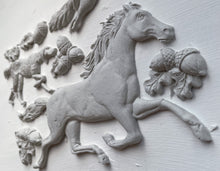 Load image into Gallery viewer, Horse & Hound Decor Mould ~Discontinued