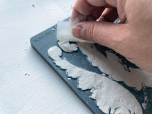 Load image into Gallery viewer, Olive Crest Decor Mould