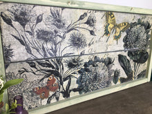 Load image into Gallery viewer, Handmade Rustic Style Sign - Butterfly