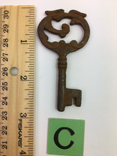 Load image into Gallery viewer, Antique Rusted Skeleton Keys #65