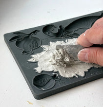 Load image into Gallery viewer, Cornucopias Mould *Limited Holiday Release
