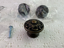 Load image into Gallery viewer, Antiqued Bronze Knob ~3 pc Set
