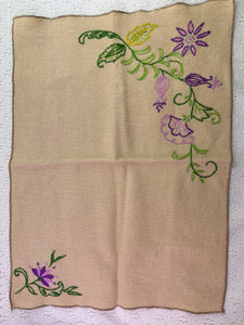 Vintage Hand Embroidered Cloth Napkin Set