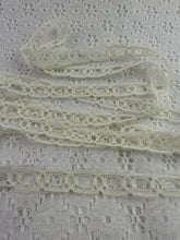 Load image into Gallery viewer, Cream Vintage Lace 1/2&quot; wide x 4 yards
