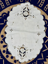 Load image into Gallery viewer, Vintage Oval Tabletop Doily with Embroidered Scalloped Edges- September Live Sale 2026
