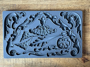 Dainty Flourishes Decor Mould