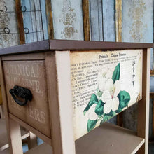 Load image into Gallery viewer, Primrose Decoupage Paper ~19x30 Fiber Paper

