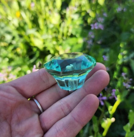 Spearmint ~Green Glass Antique Vintage Style Knob