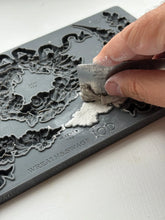 Load image into Gallery viewer, Wreath &amp; Swags Mould by IOD
