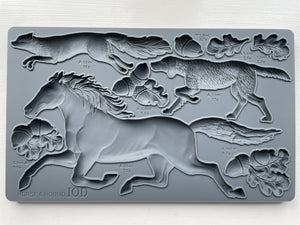 Horse & Hound Decor Mould ~Discontinued