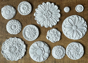 Rosettes Decor Mould