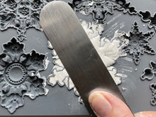 Load image into Gallery viewer, Snowflakes Mould ~Pre Order to ship Mid Oct. *Limited Encore Holiday Release
